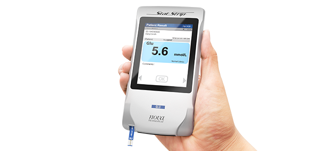 StatStrip® Connectivity Glukose/Ketone Teststreifensystems für die Blutzuckermessung am Point-of-Care von Nova Biomedical®.